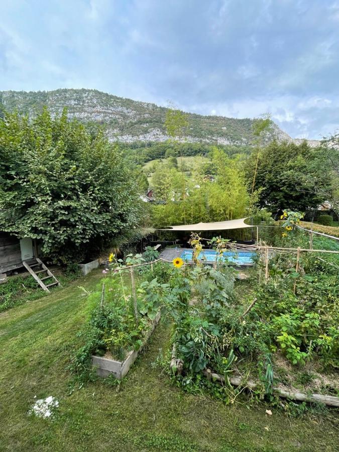 Appartamento Le Refuge De Chaparon Lathuile Esterno foto